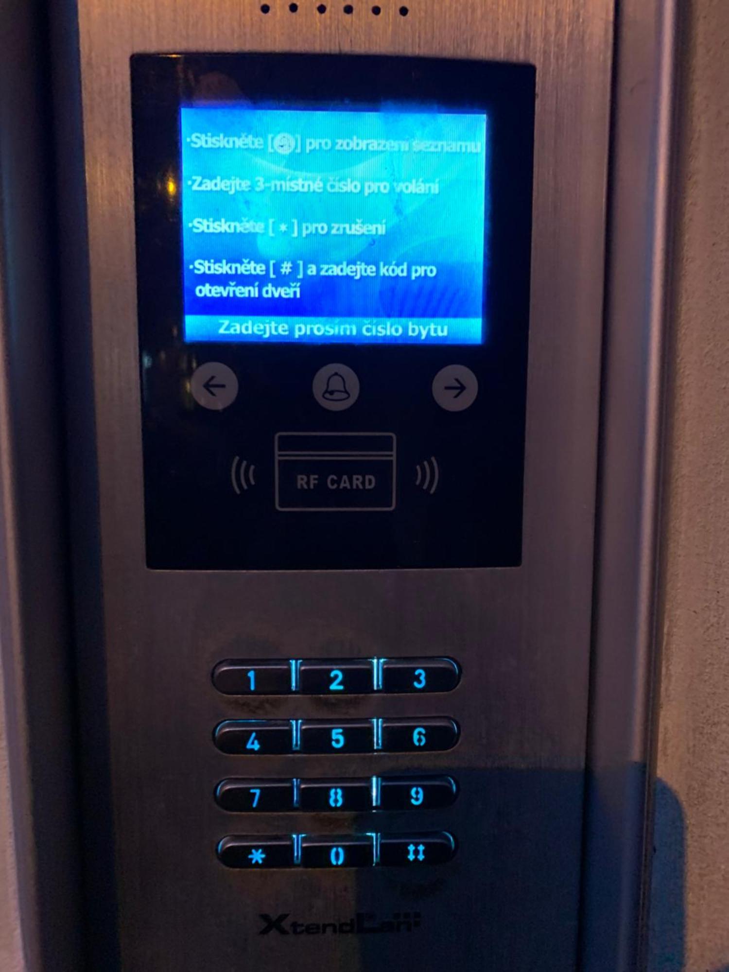 Charles Square Prague Apartment מראה חיצוני תמונה